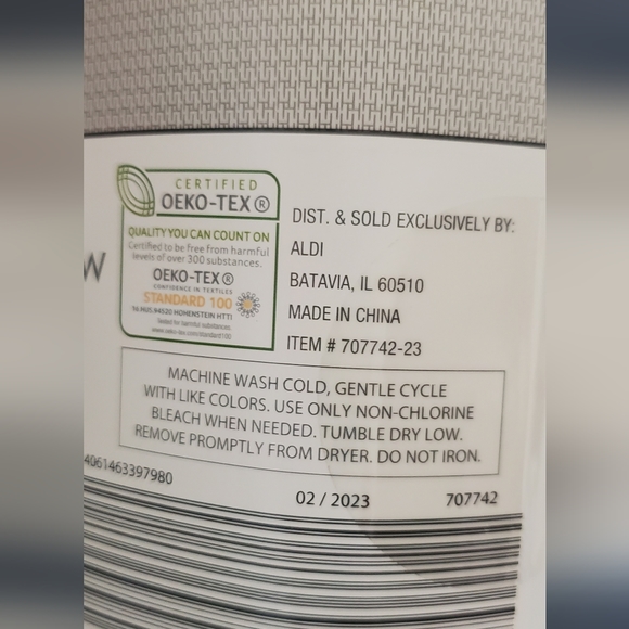 Huntington Home Faux Cashmere Blanket Brand New. - Picture 7 of 8